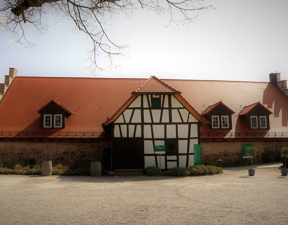 schlosshof-staufenberg